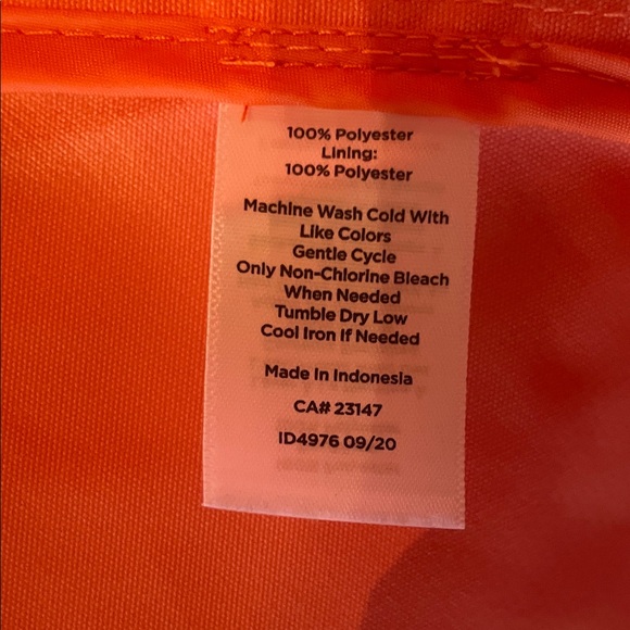 Talbots Orange Hooded Rain Coat with Hood - Size Mp - Picture 9 of 10